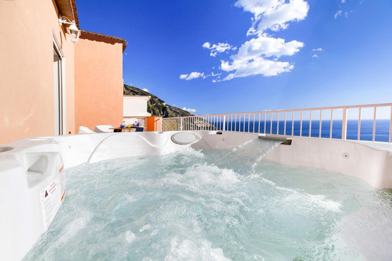 Amore Rentals - Casa Bluedream Positano Buitenkant foto